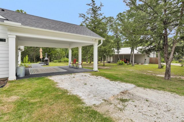 9482 County Road 190, Anderson, TX 77830