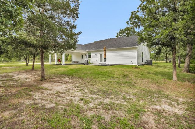 9482 County Road 190, Anderson, TX 77830