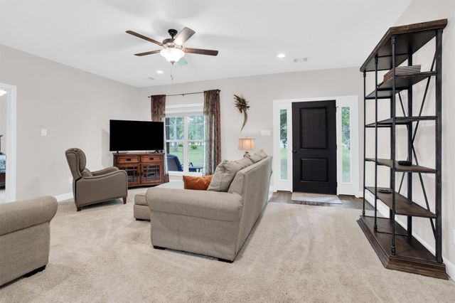 9482 County Road 190, Anderson, TX 77830