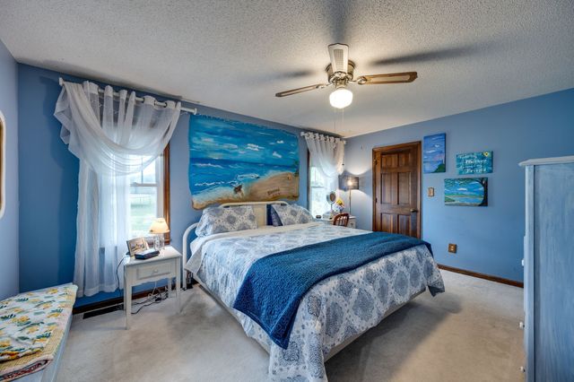 131 Stoneybrook Rd, Columbia, TN 38401