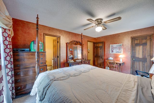 131 Stoneybrook Rd, Columbia, TN 38401