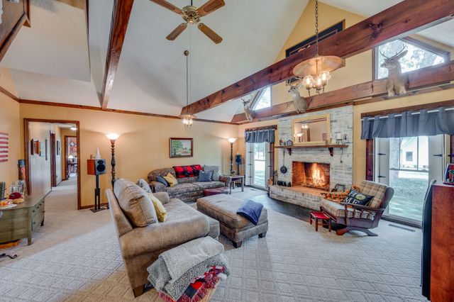 131 Stoneybrook Rd, Columbia, TN 38401