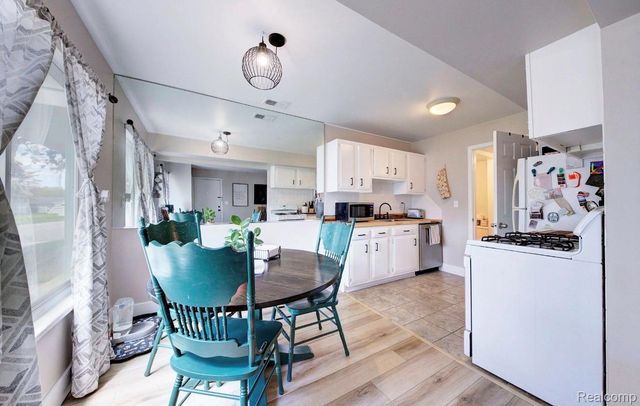 22814 Talford Street, Novi, MI 48375