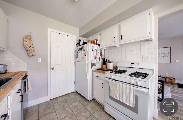 22814 Talford Street, Novi, MI 48375