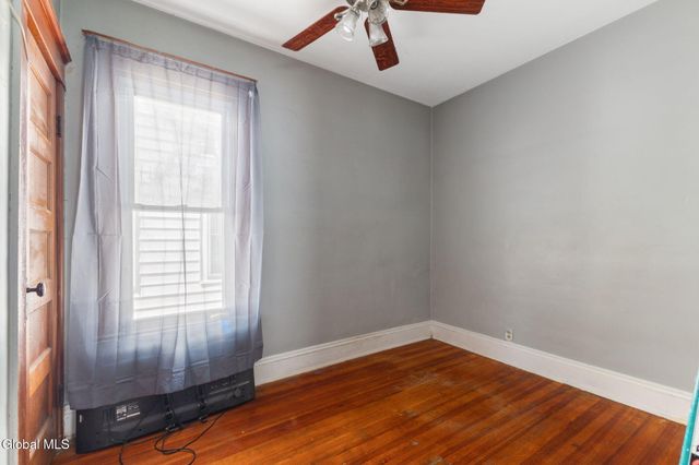 1065 Willett Street, Schenectady, NY 12303