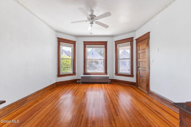1065 Willett Street, Schenectady, NY 12303
