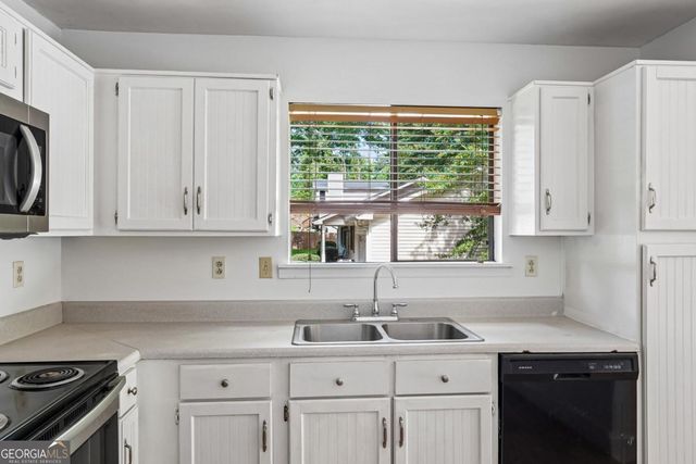 2550 Big Oaks Drive SW, Marietta, GA 30064