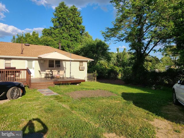 321 N TUCKAHOE RD, Williamstown, NJ 08094
