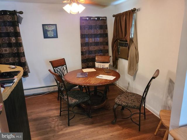 321 N TUCKAHOE RD, Williamstown, NJ 08094