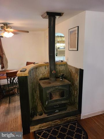 321 N TUCKAHOE RD, Williamstown, NJ 08094