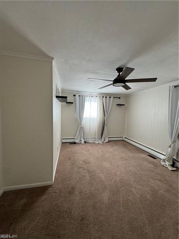 734 Shirley AVE, Norfolk, VA 23517