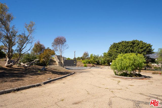 28901 Selfridge Drive, Malibu, CA 90265
