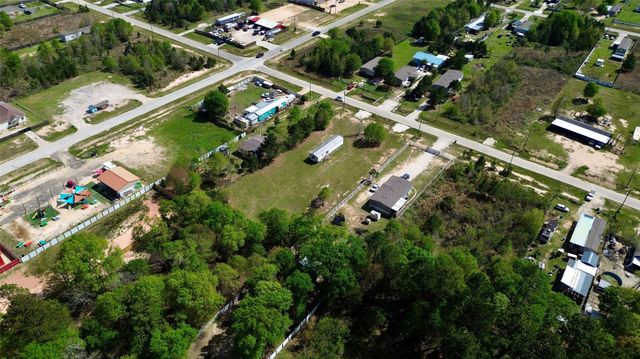 1202 County Road 5035, Cleveland, TX 77327