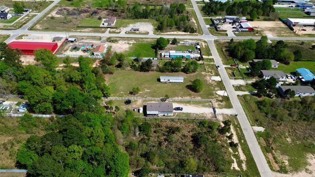 1202 County Road 5035, Cleveland, TX 77327