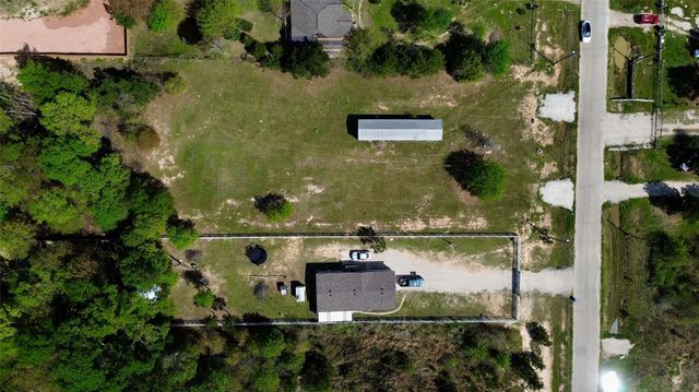 1202 County Road 5035, Cleveland, TX 77327