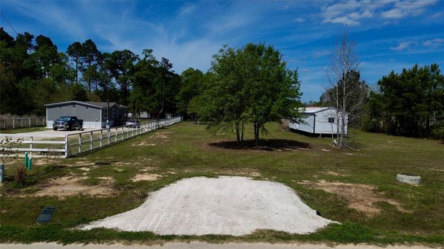 1202 County Road 5035, Cleveland, TX 77327