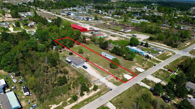 1202 County Road 5035, Cleveland, TX 77327