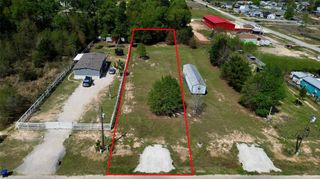 1202 County Road 5035, Cleveland, TX 77327