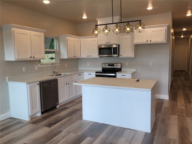 3200 King Street A&B, Greenville, TX 75401