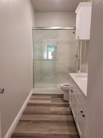 3200 King Street A&B, Greenville, TX 75401