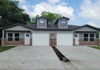 3200 King Street A&B, Greenville, TX 75401