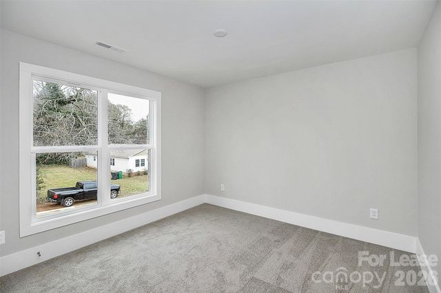 2957 Ross Avenue, Charlotte, NC 28208