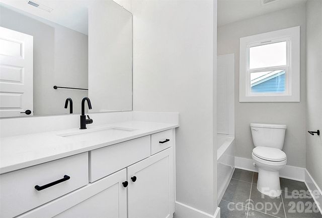 2957 Ross Avenue, Charlotte, NC 28208