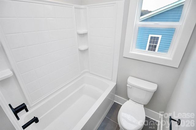 2957 Ross Avenue, Charlotte, NC 28208