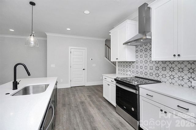 2957 Ross Avenue, Charlotte, NC 28208