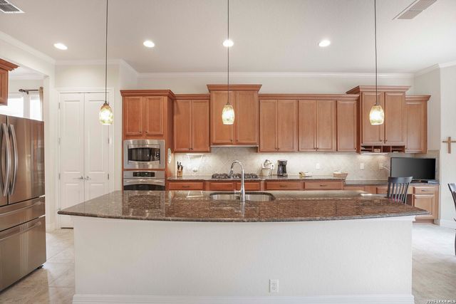 12539 Prince Solms, San Antonio, TX 78253