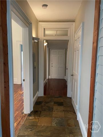 228 E Henry Street A, Savannah, GA 31401