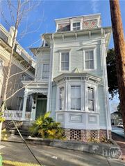 228 E Henry Street A, Savannah, GA 31401
