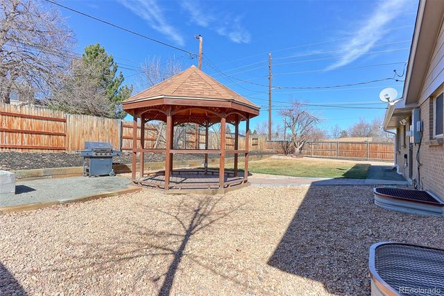 1903 S Cody Way, Lakewood, CO 80227