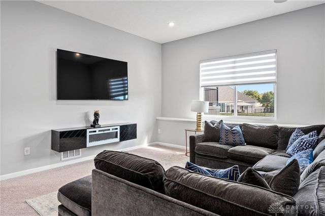 3553 Shellbark Drive, Bellbrook, OH 45305