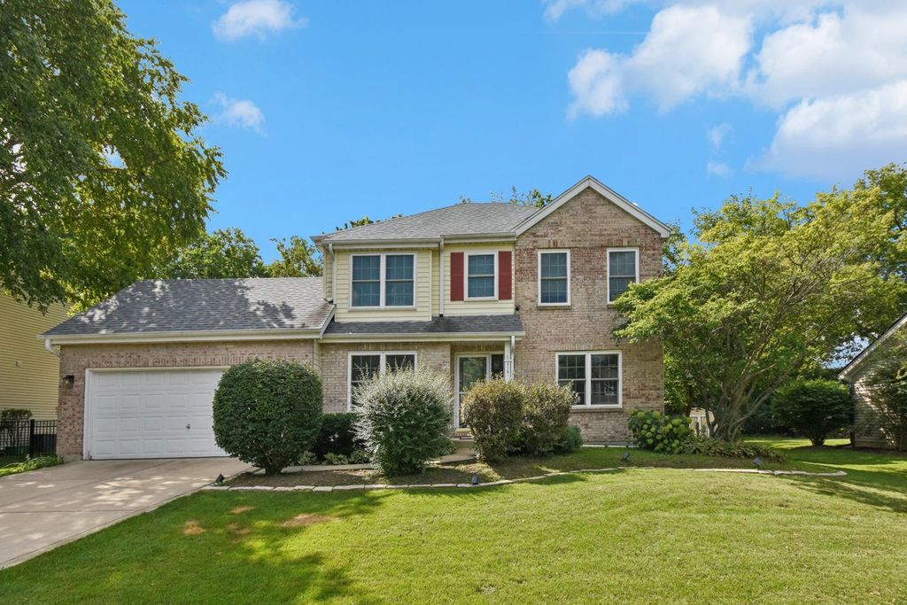 616 Pinehurst Drive, North Aurora, IL 60542