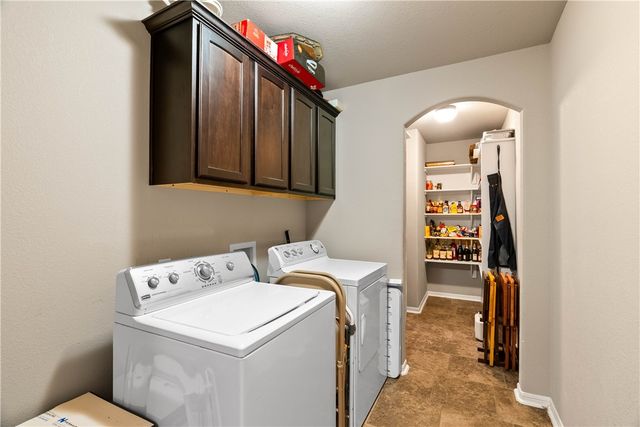 2129 Halcon St, Corpus Christi, TX 78414