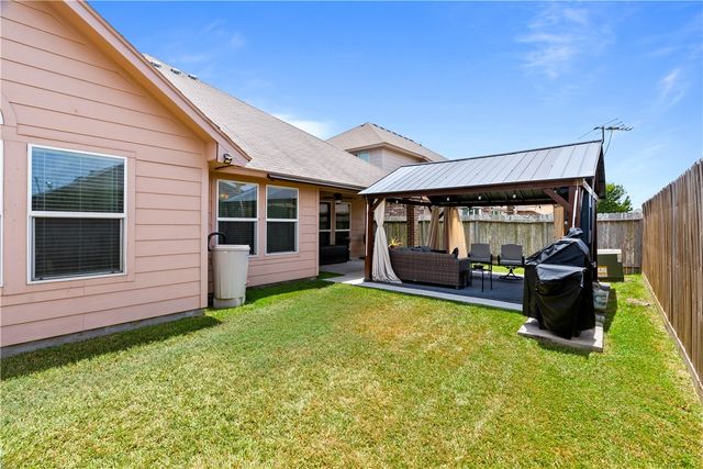2129 Halcon St, Corpus Christi, TX 78414
