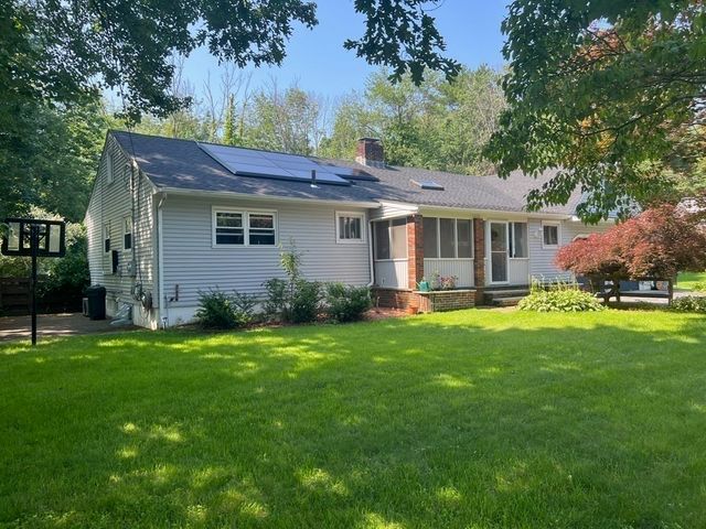 169 Colburn St, Westwood, MA 02090