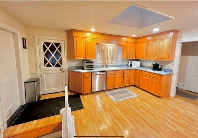 169 Colburn St, Westwood, MA 02090