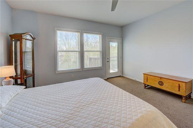 3900 NW Eclipse Place, Blue Springs, MO 64015