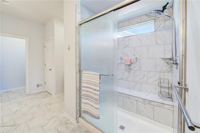 3900 NW Eclipse Place, Blue Springs, MO 64015