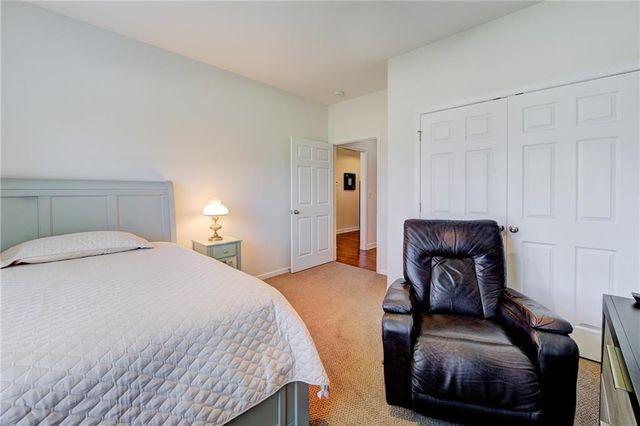 3900 NW Eclipse Place, Blue Springs, MO 64015