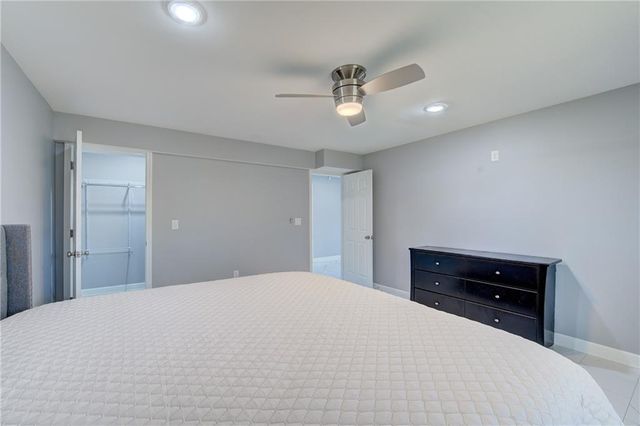 3900 NW Eclipse Place, Blue Springs, MO 64015