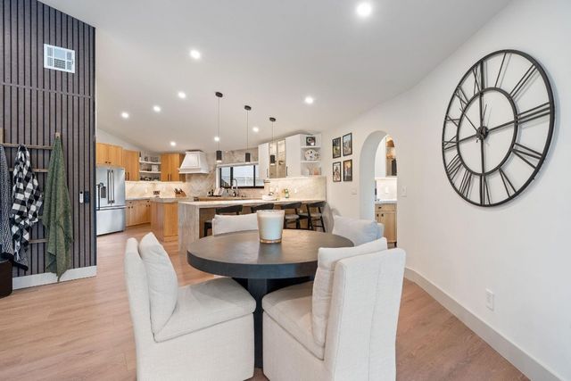 700 S Old Nob Hill Road, Plantation, FL 33324