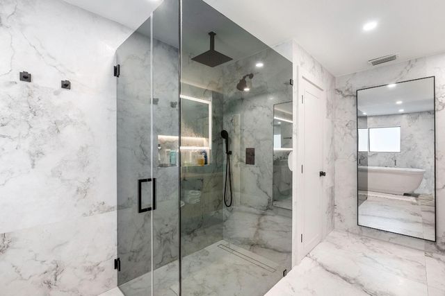 700 S Old Nob Hill Road, Plantation, FL 33324