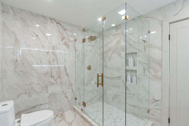 700 S Old Nob Hill Road, Plantation, FL 33324