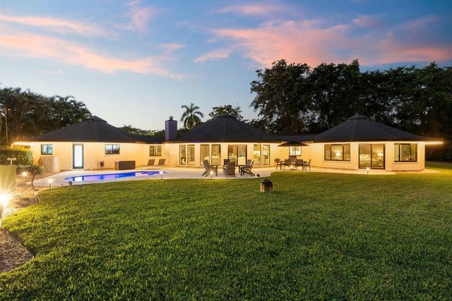 700 S Old Nob Hill Road, Plantation, FL 33324