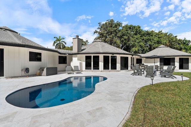 700 S Old Nob Hill Road, Plantation, FL 33324