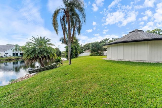 700 S Old Nob Hill Road, Plantation, FL 33324