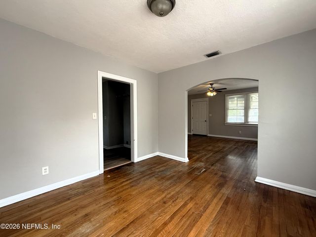 843 MACKINAW Street, Jacksonville, FL 32254